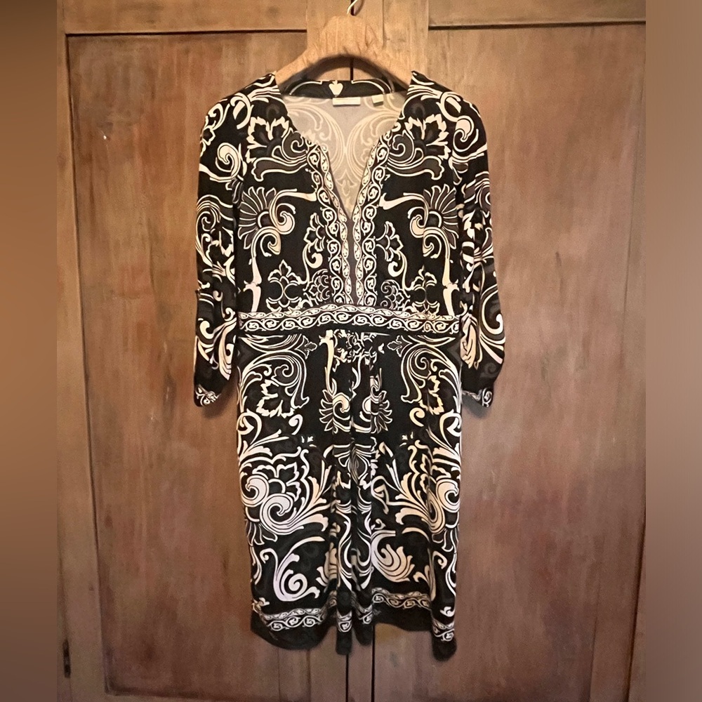 New York & Company Stretch paisley Dress Button 3/4 Sleeve BLK/GRAY/WHITE Size L